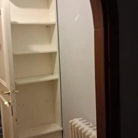 Casa Daniela אכסניה *